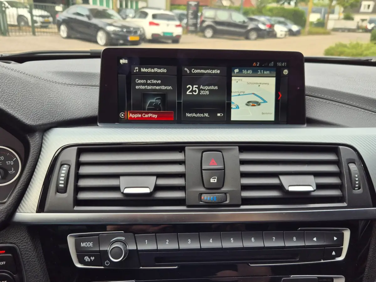 M Sport PANO HUD Apple CarPlay Trekhaak Alcantara HiFi Inklapbare spiegels NAP Corporate Lease Executive