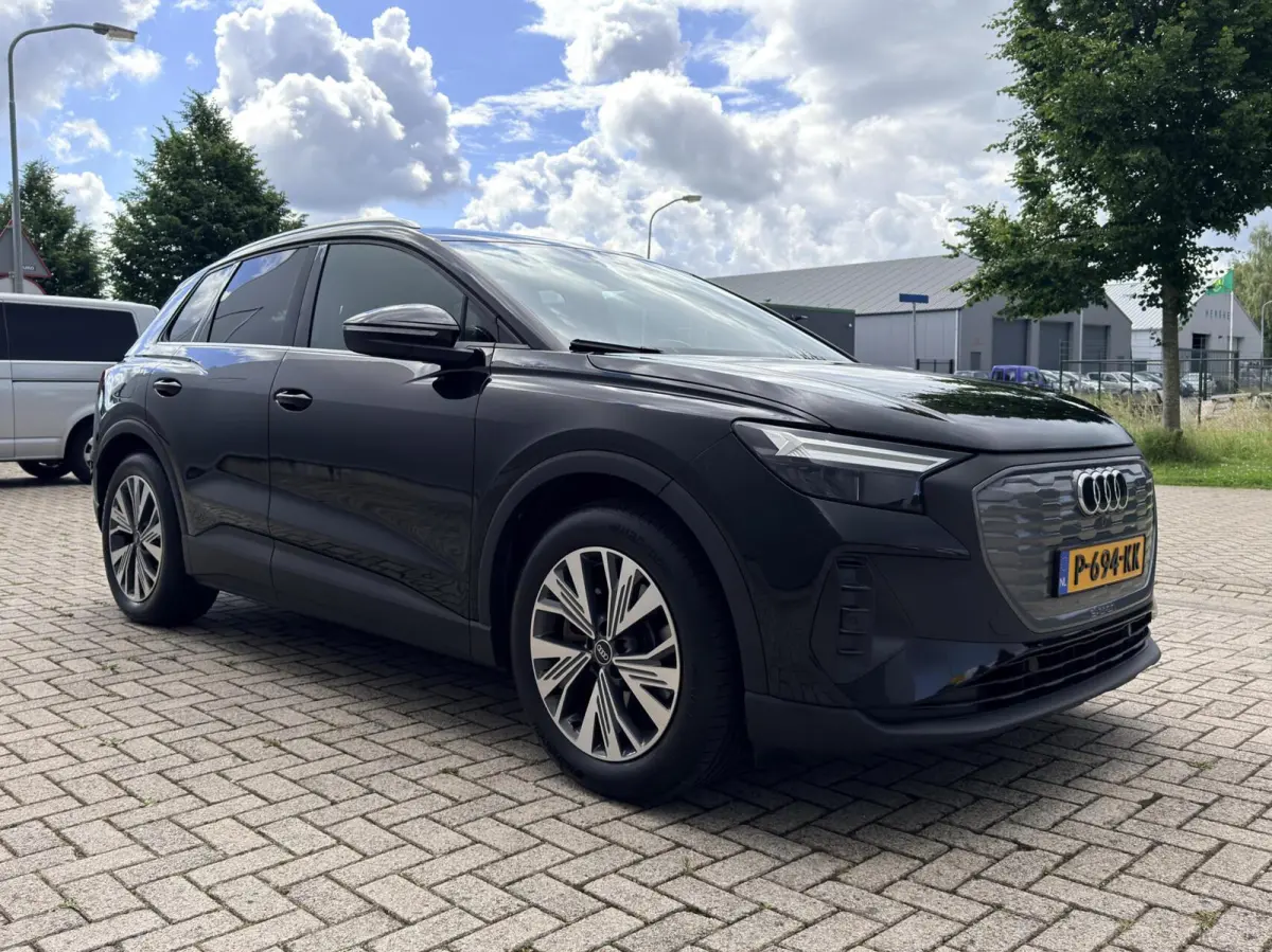 40 Launch edition Advanced Plus 77 kWh 1e eig|Carplay|Warmtepomp|Dealer OH|