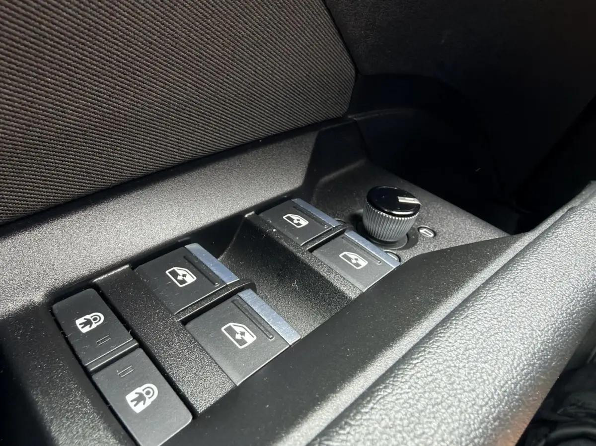 40 Launch edition Advanced Plus 77 kWh 1e eig|Carplay|Warmtepomp|Dealer OH|