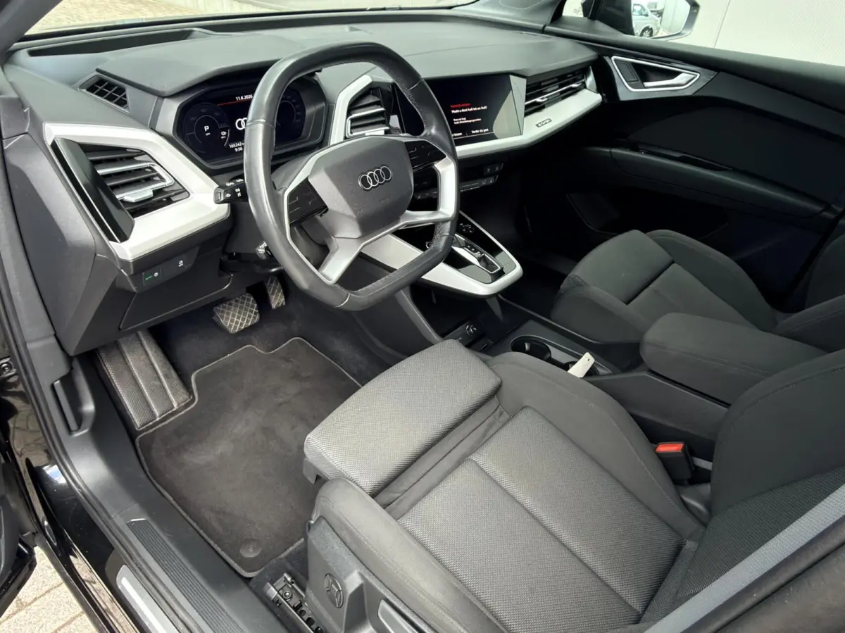 40 Launch edition Advanced Plus 77 kWh 1e eig|Carplay|Warmtepomp|Dealer OH|