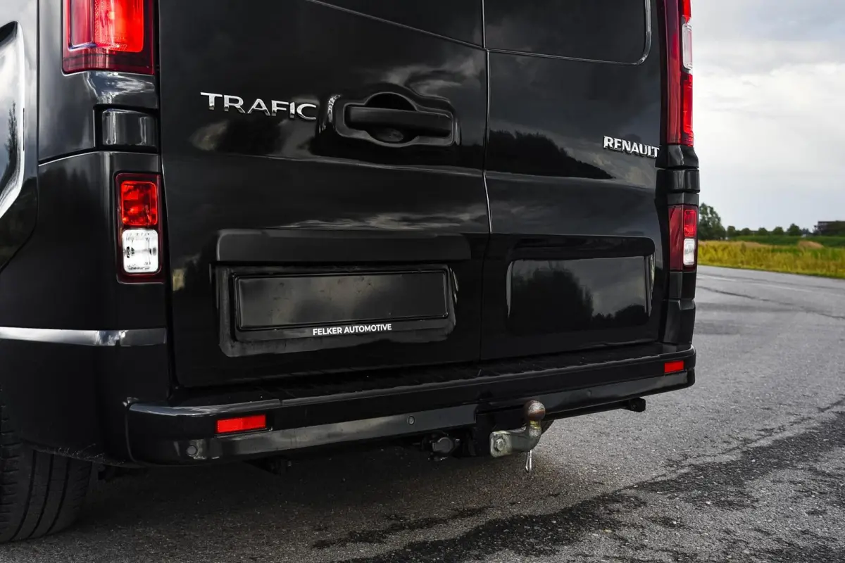 bestel 2.0 dCi 145 T29 L2H1 DC Luxe