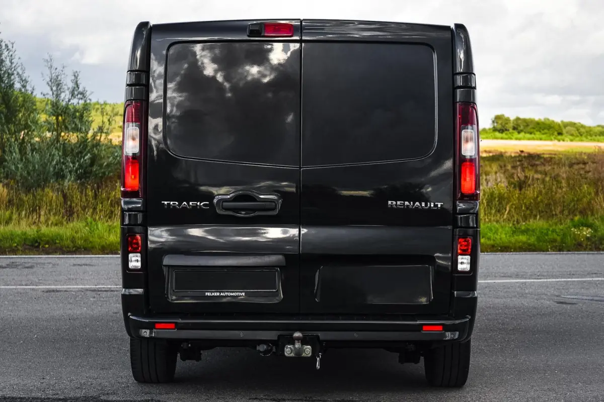 bestel 2.0 dCi 145 T29 L2H1 DC Luxe