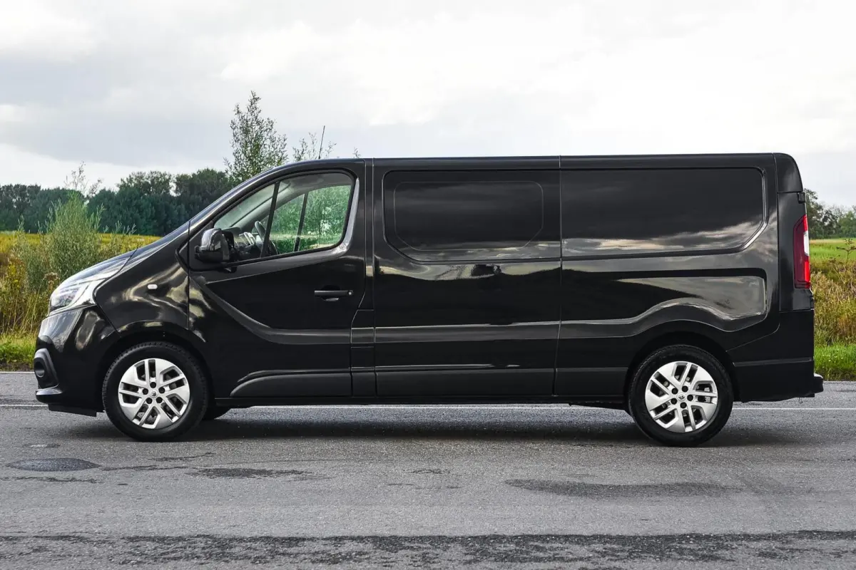 bestel 2.0 dCi 145 T29 L2H1 DC Luxe