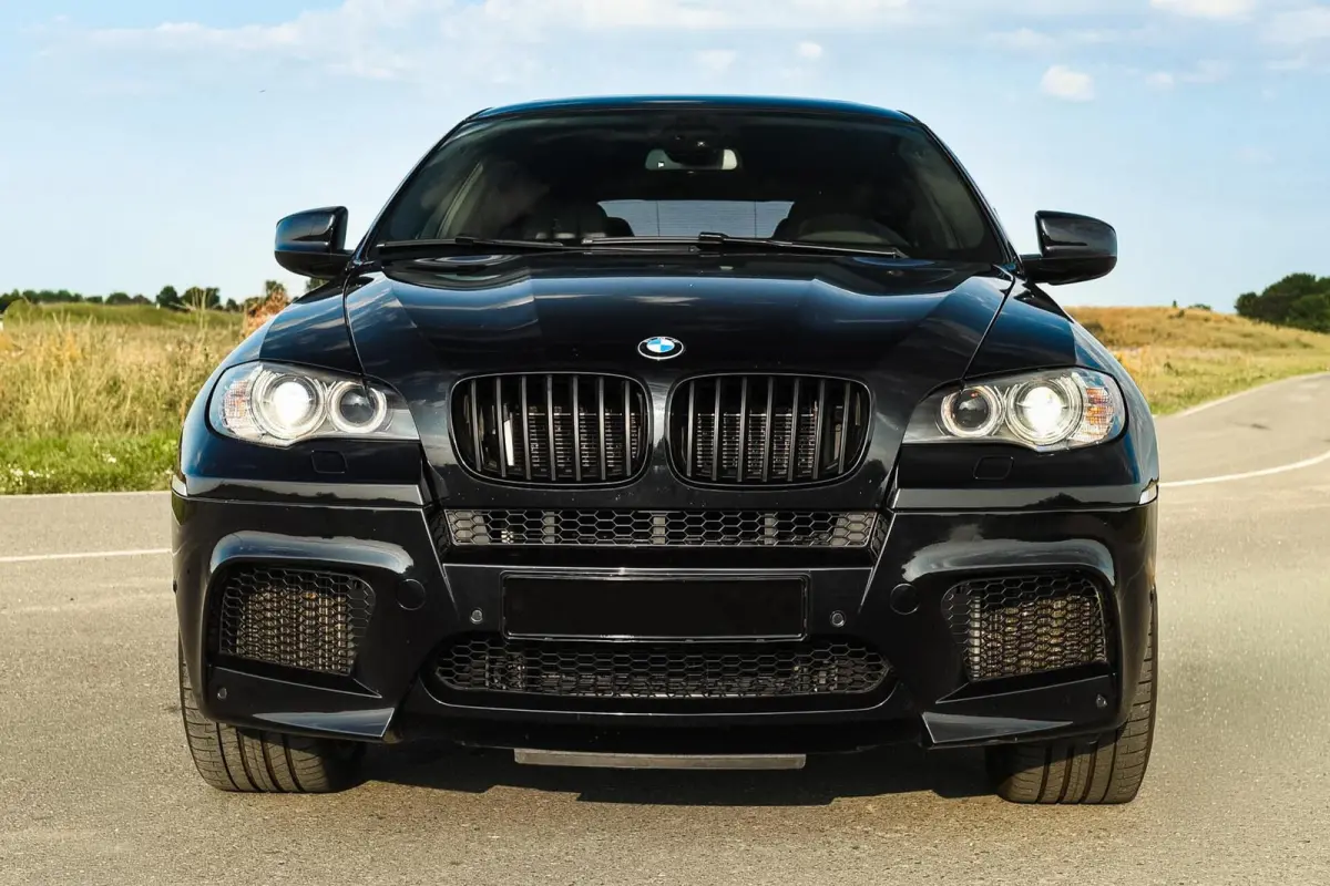 M 4.4 V8 555PK LCI | Pano | Soft-Close | Standkachel