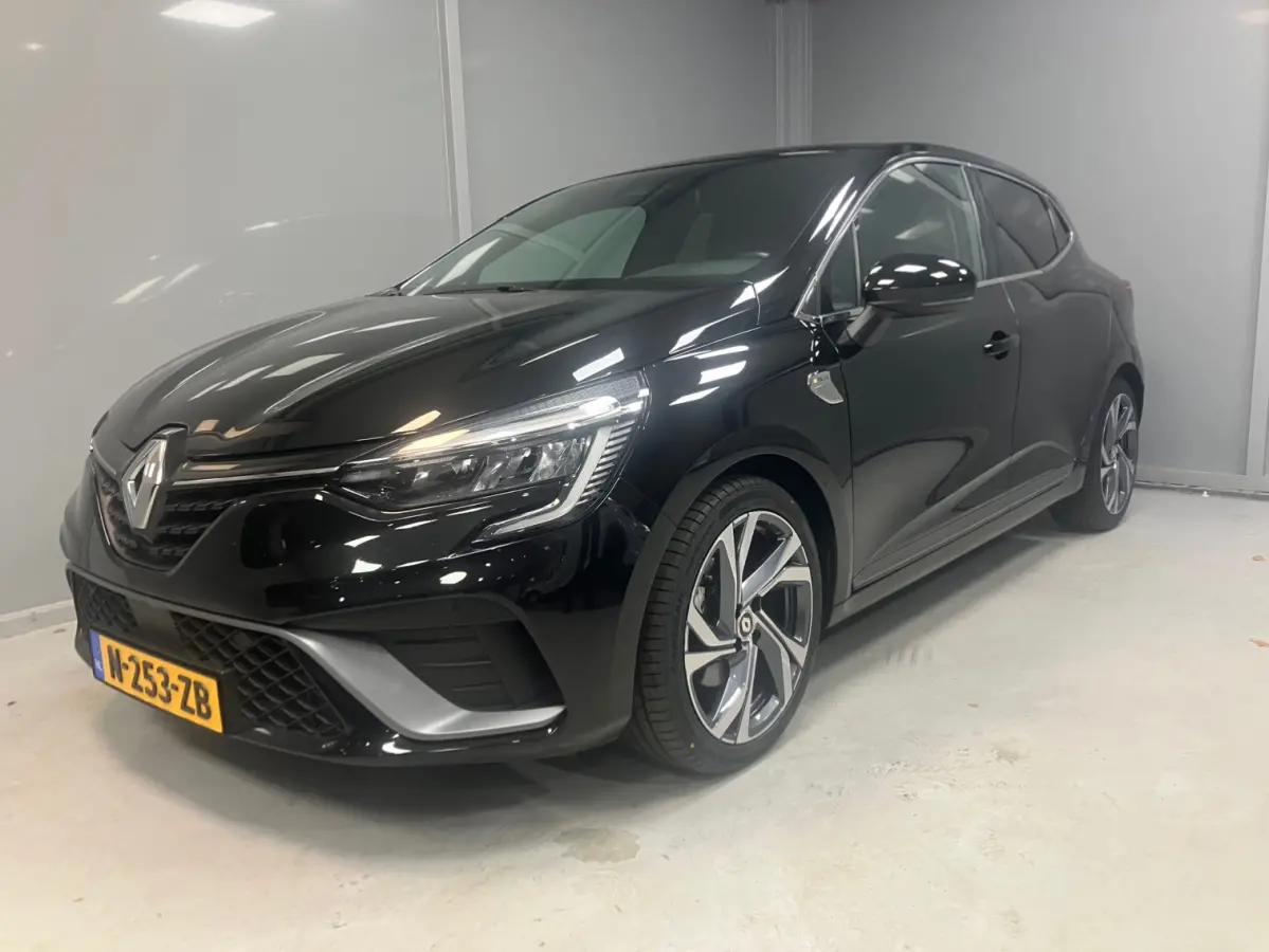 1.6 E-Tech Hybrid 140 R.S. Line | RS| LED | Camera | Navigatie | Trekhaak | Eerste eigenaar |