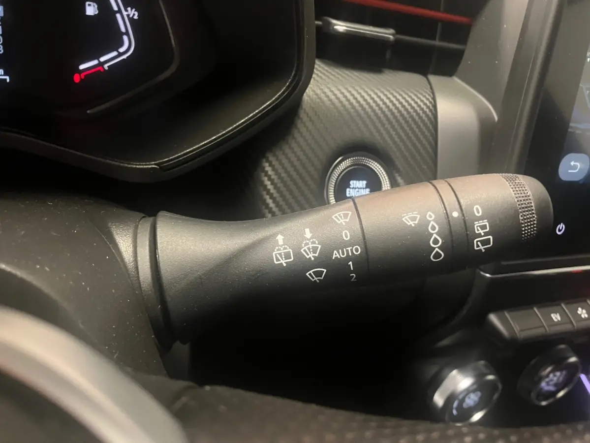 1.6 E-Tech Hybrid 140 R.S. Line | RS| LED | Camera | Navigatie | Trekhaak | Eerste eigenaar |