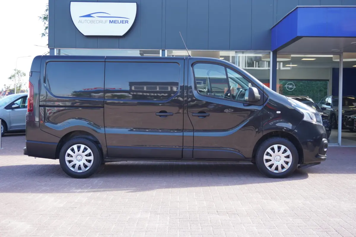 1.6 dCi T27 L1H1 Work Edition Energy | 3 Zitter | 95.000KM | Airco | Navigatie | Zwart | 2019 | Inruil mogelijk