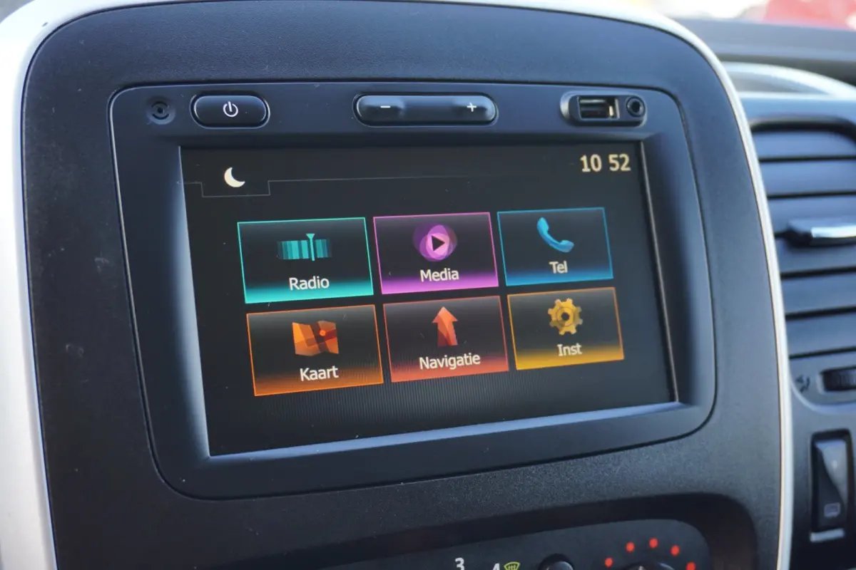 1.6 dCi T27 L1H1 Work Edition Energy | 3 Zitter | 95.000KM | Airco | Navigatie | Zwart | 2019 | Inruil mogelijk