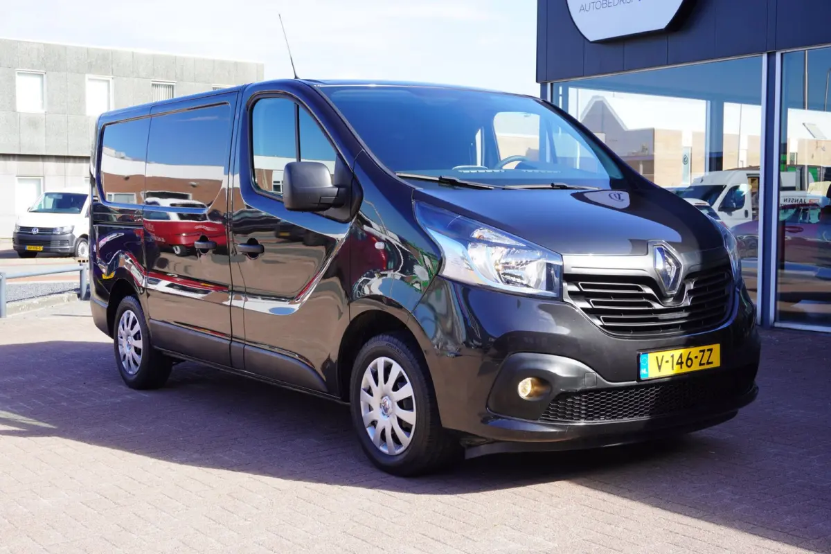 1.6 dCi T27 L1H1 Work Edition Energy | 3 Zitter | 95.000KM | Airco | Navigatie | Zwart | 2019 | Inruil mogelijk