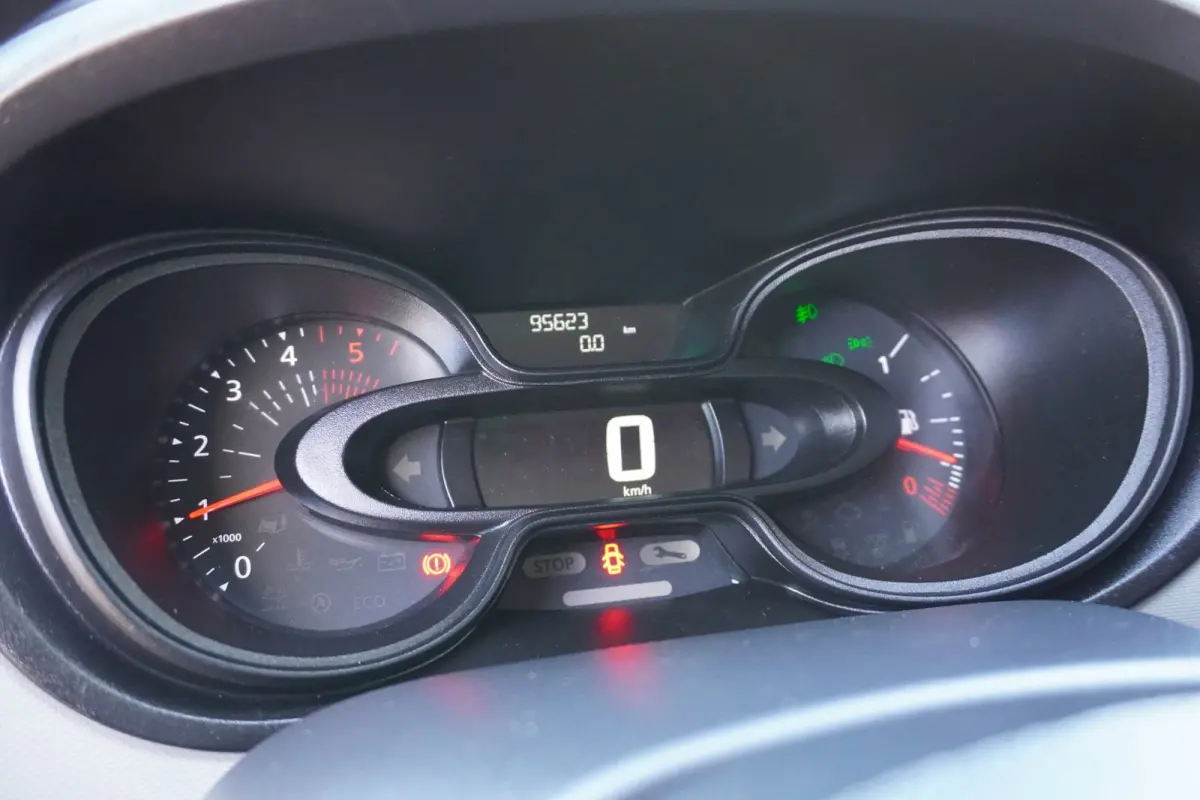 1.6 dCi T27 L1H1 Work Edition Energy | 3 Zitter | 95.000KM | Airco | Navigatie | Zwart | 2019 | Inruil mogelijk