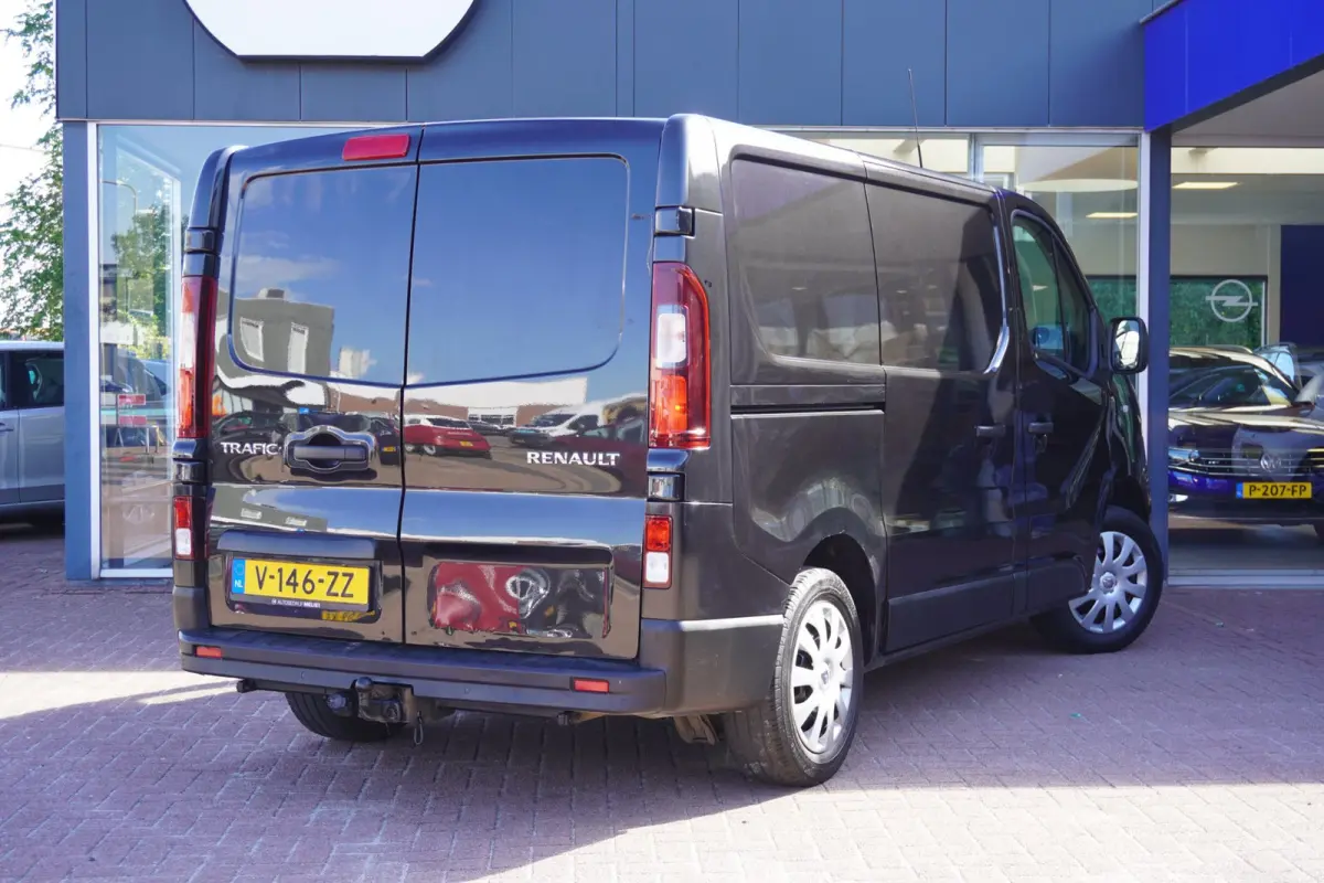 1.6 dCi T27 L1H1 Work Edition Energy | 3 Zitter | 95.000KM | Airco | Navigatie | Zwart | 2019 | Inruil mogelijk