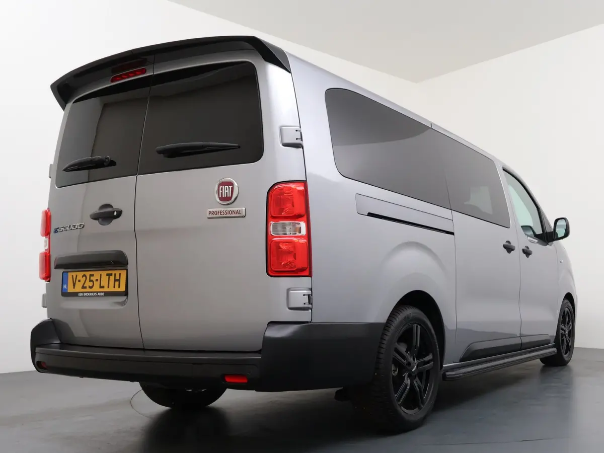 e-Scudo L3H1 50kWh BLACK EDITION | Achterdeuren met ruiten | Airco | Metaalkleur