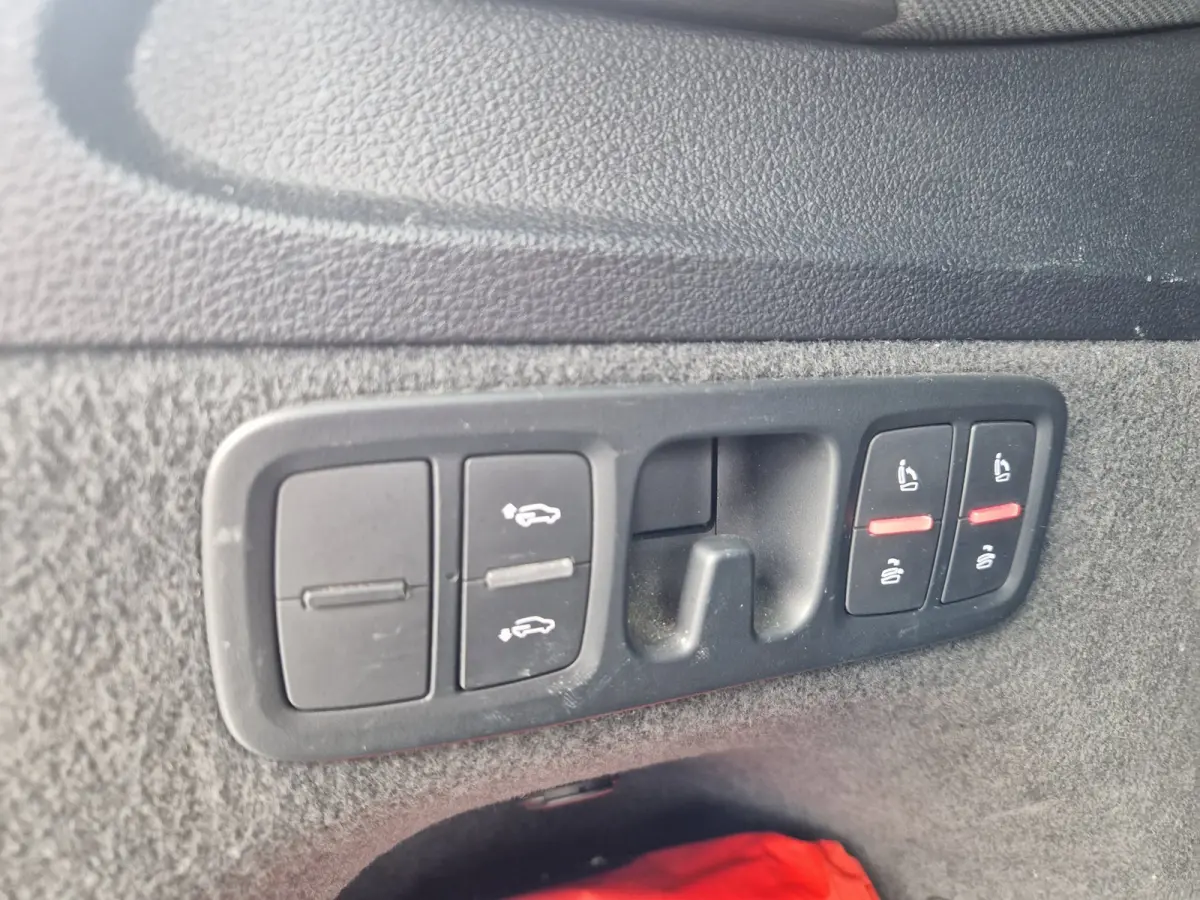 3.0 TDI Quattro 272PK Pro Line + 7p /SQ7 /Virtual /ACC /Pano