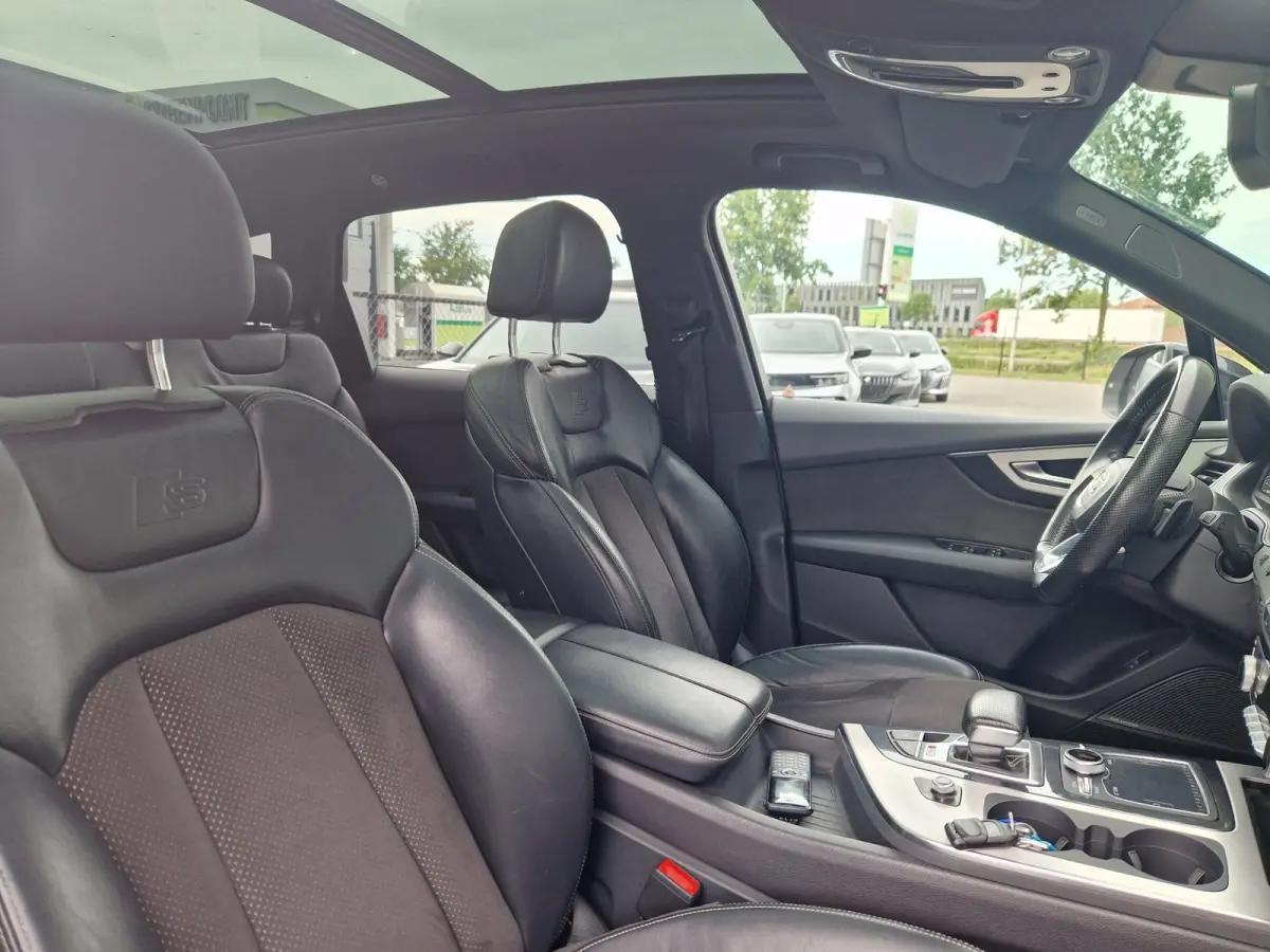 3.0 TDI Quattro 272PK Pro Line + 7p /SQ7 /Virtual /ACC /Pano
