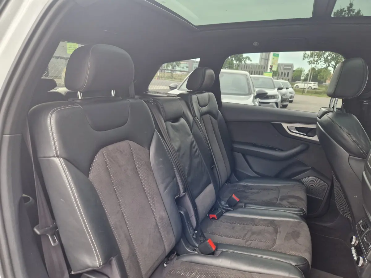 3.0 TDI Quattro 272PK Pro Line + 7p /SQ7 /Virtual /ACC /Pano