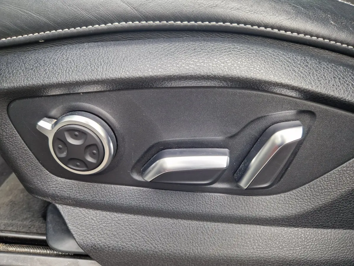 3.0 TDI Quattro 272PK Pro Line + 7p /SQ7 /Virtual /ACC /Pano