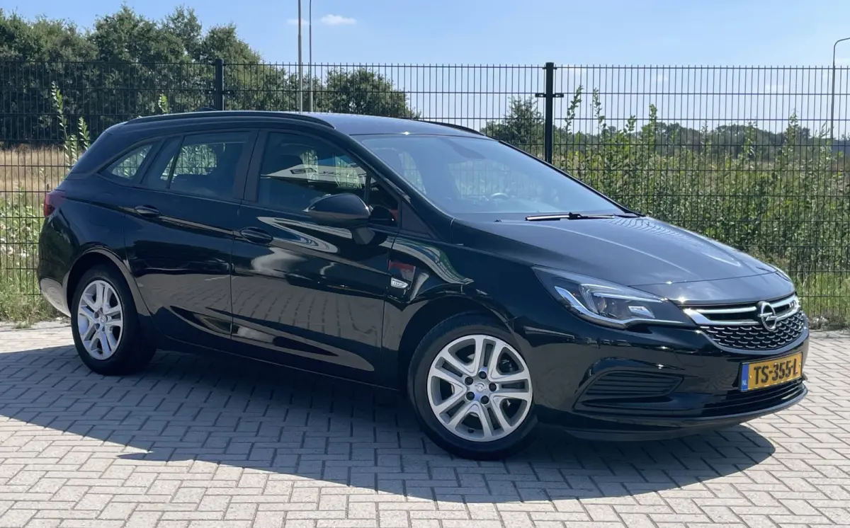 1.0 Online Edition | Carplay | 1ste Eigenaar | dealer onderhouden | PDC |
