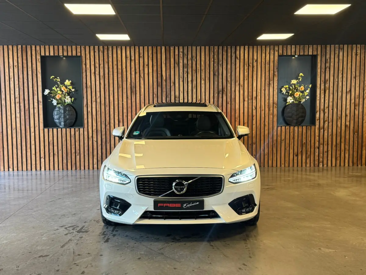 T6 Polestar l 360 camera l HUD l Luchtvering l Bowers l Memory