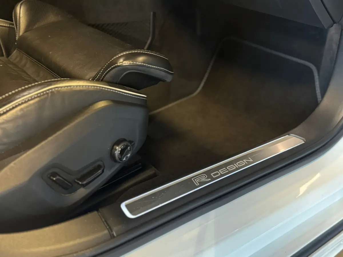 T6 Polestar l 360 camera l HUD l Luchtvering l Bowers l Memory
