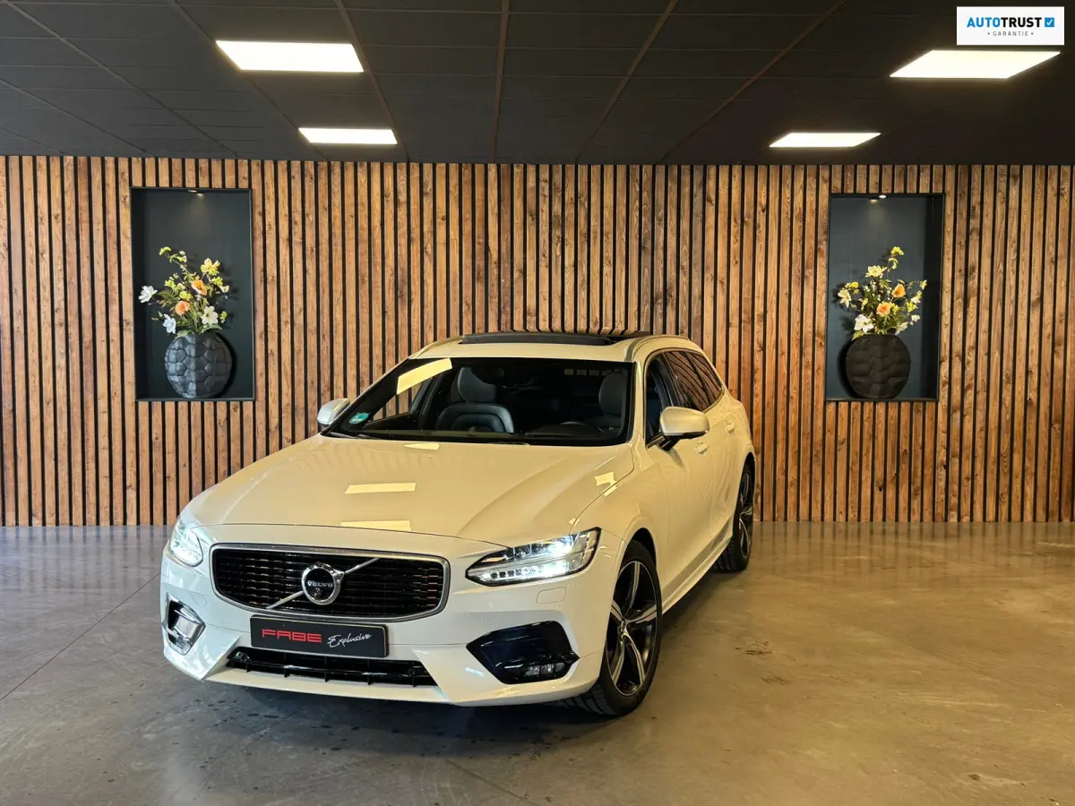 T6 Polestar l 360 camera l HUD l Luchtvering l Bowers l Memory