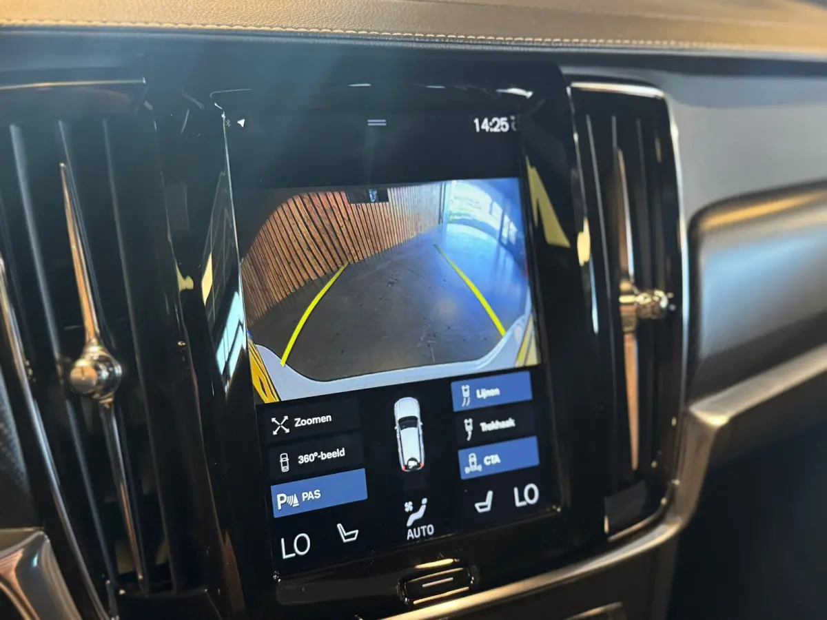 T6 Polestar l 360 camera l HUD l Luchtvering l Bowers l Memory