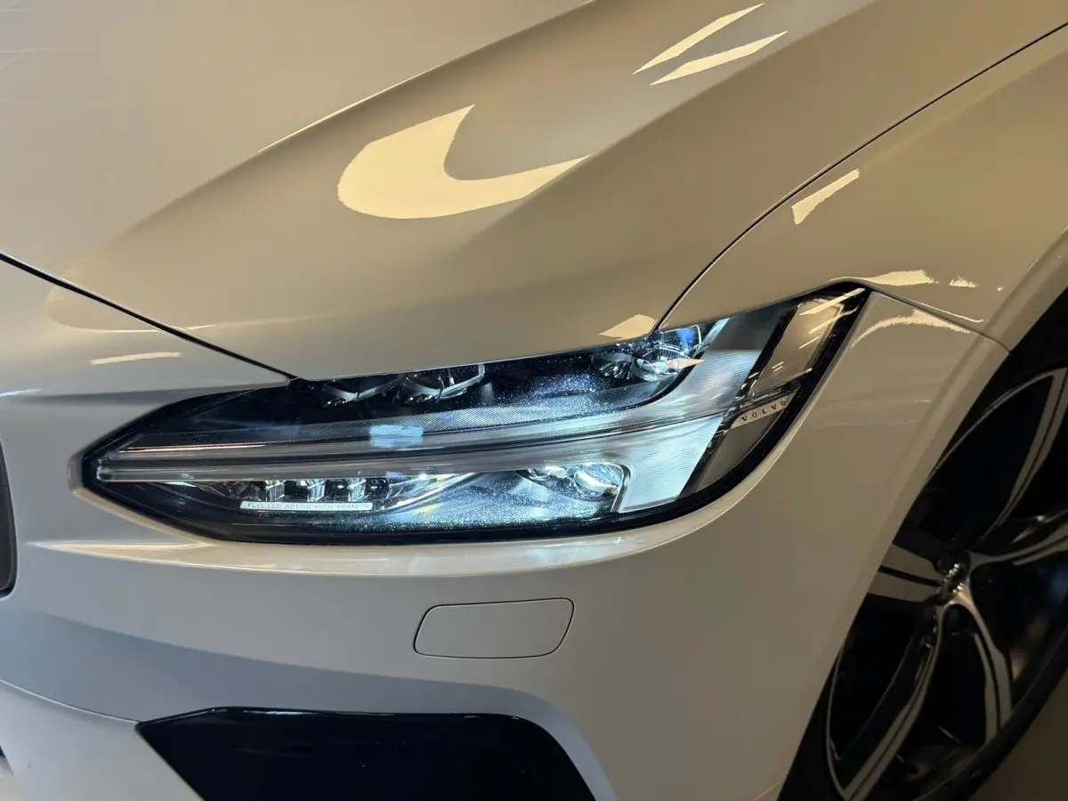 T6 Polestar l 360 camera l HUD l Luchtvering l Bowers l Memory