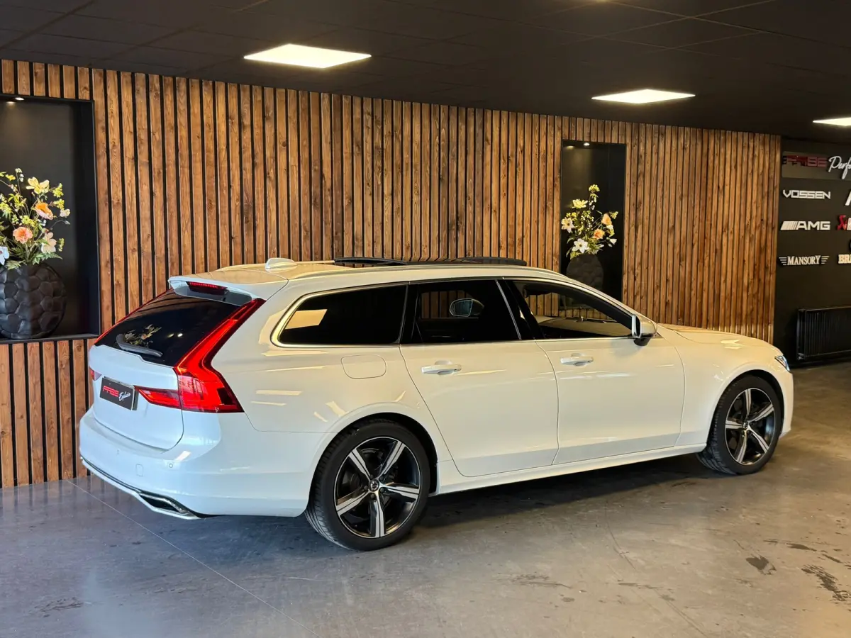 T6 Polestar l 360 camera l HUD l Luchtvering l Bowers l Memory