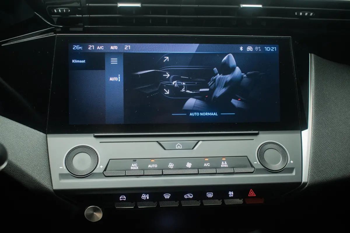 1.2 PureTech Business Edition Automaat NL-auto [ Full LED I-Cockpit Carplay Parkeersensoren Navigatie Full Map ]