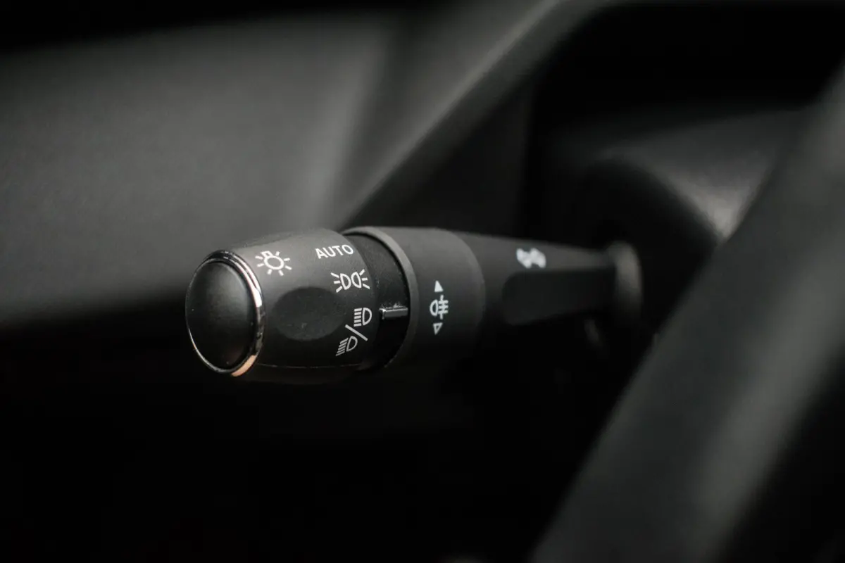 1.2 PureTech Business Edition Automaat NL-auto [ Full LED I-Cockpit Carplay Parkeersensoren Navigatie Full Map ]