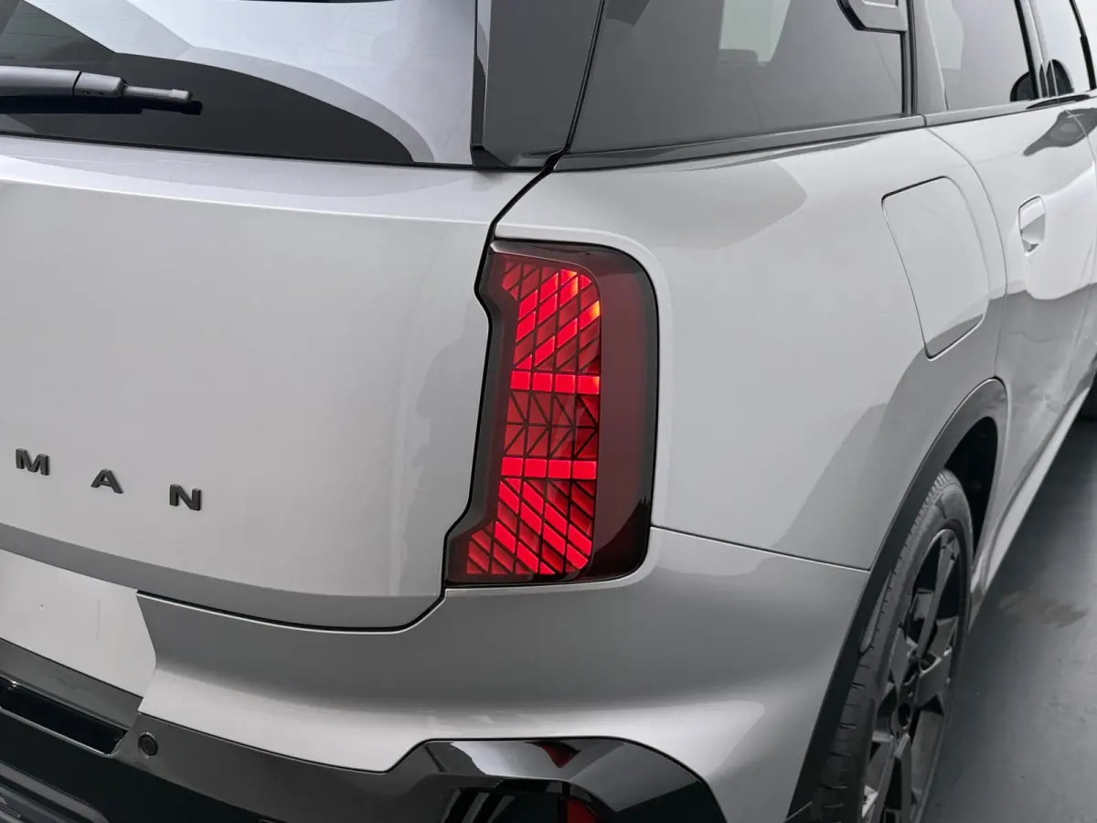 E John Cooper Works | Pakket L