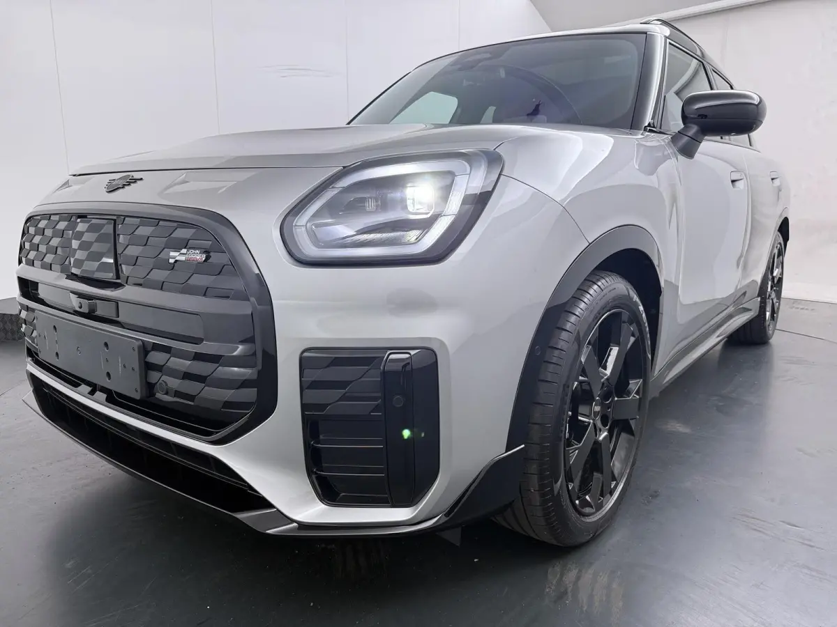 E John Cooper Works | Pakket L
