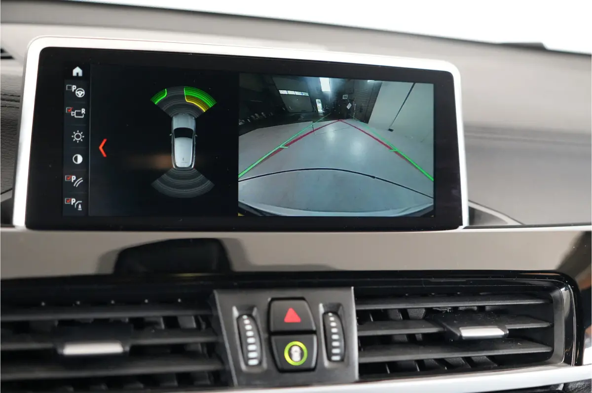 xDrive25e PHEV 220 pk | SOH 92% | M Sport | Adaptive Cruise  | Camera |