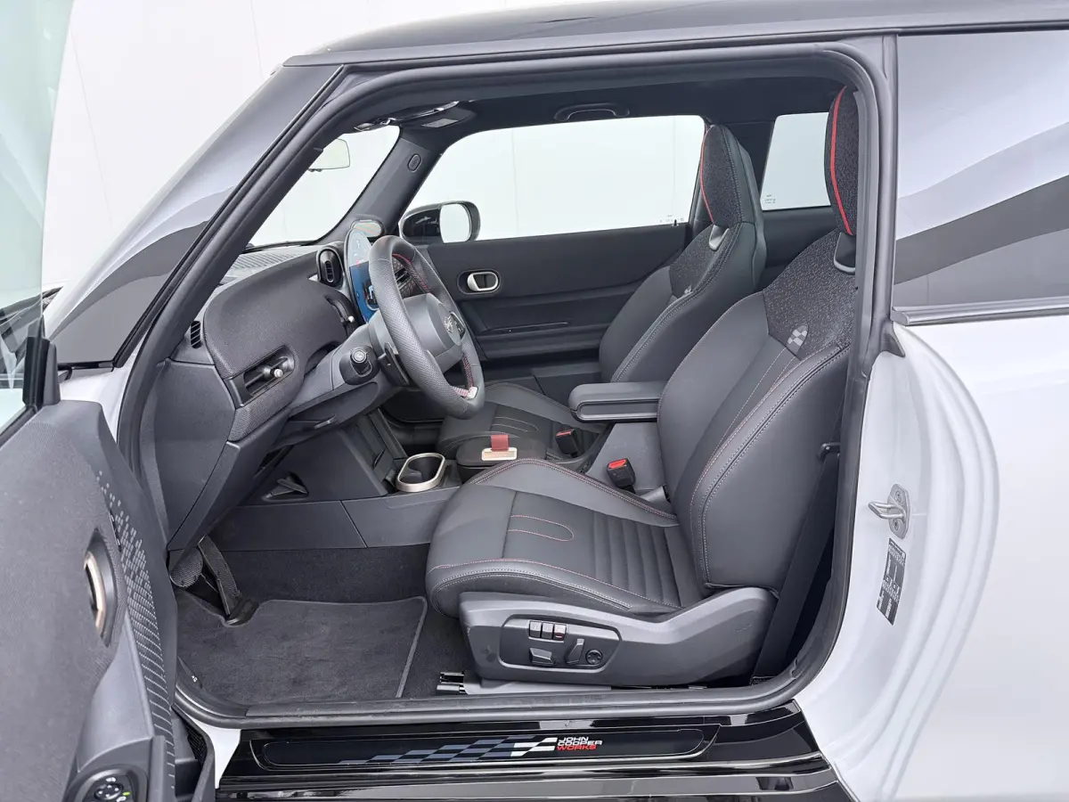 2.0 Cooper S John Cooper Works Trim | Pakket XL