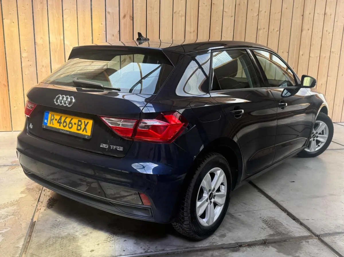 25 TFSI Pro Line Apple CarPlay/Android Auto | Airconditioning | Bluetooth telefoonverbinding | Cruise control | Lichtmetalen velgen | Navigatiesysteem | Sportstuur