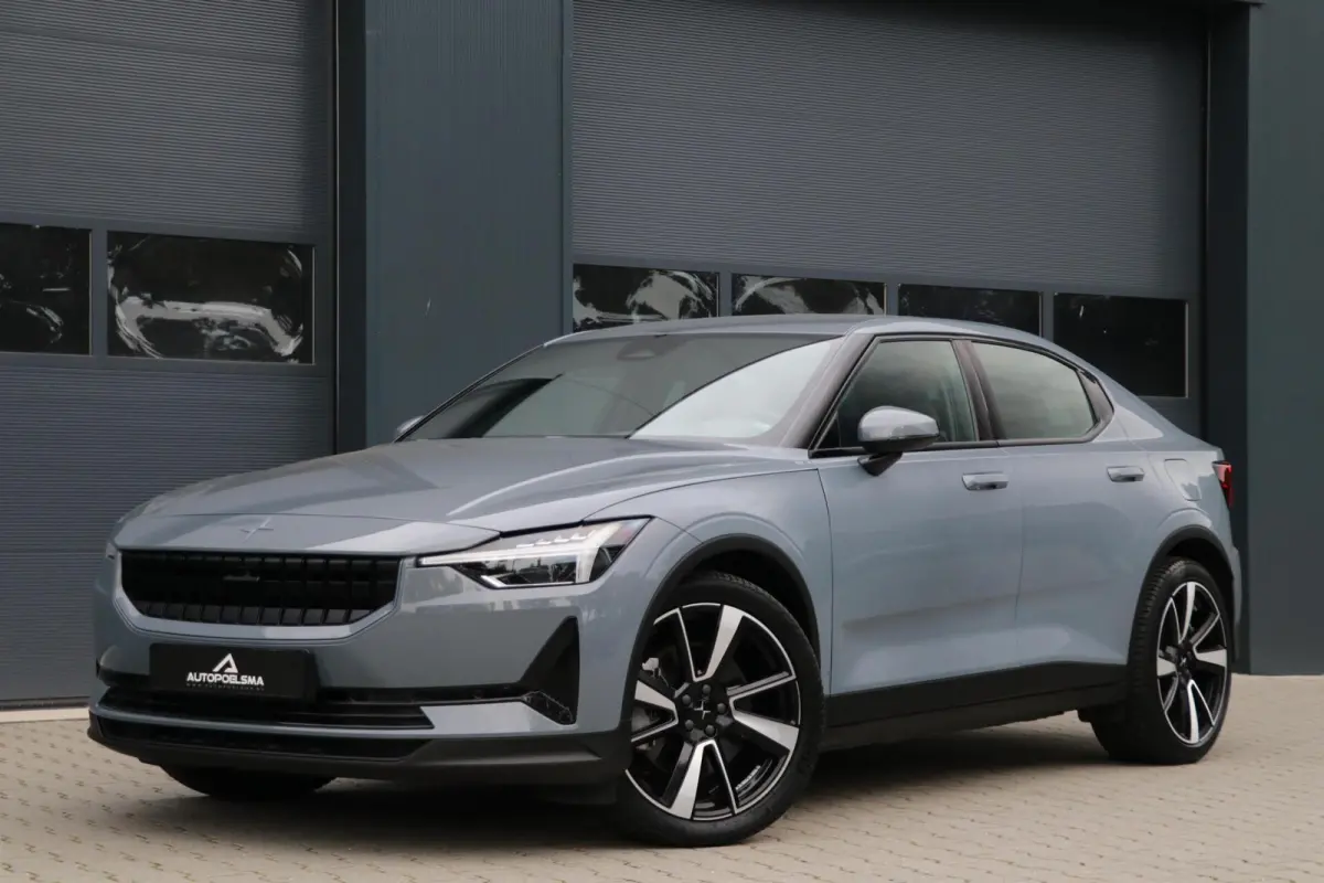 Standard Range Single Motor 63kWh AppleCarplay Memory Sportzetels Camera Lmv Led 39000KM BJ2023