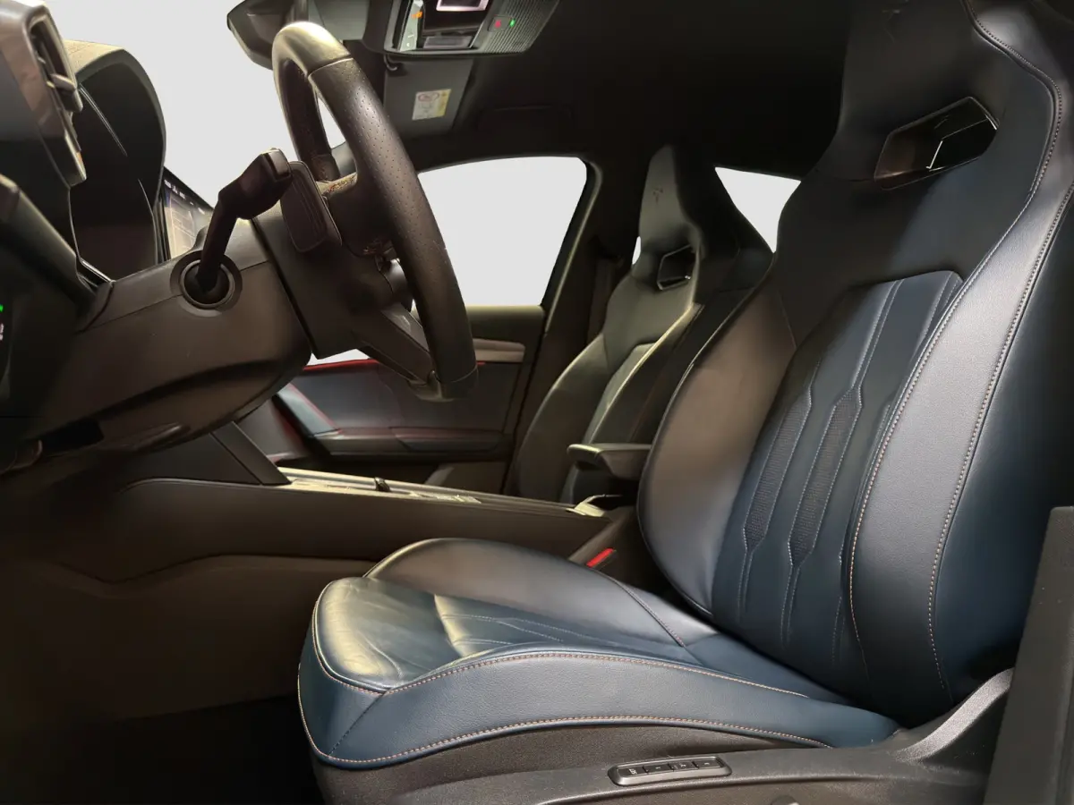 1.4 e-Hybrid VZ Copper|Petrol Blue Matt|Memory|Leder