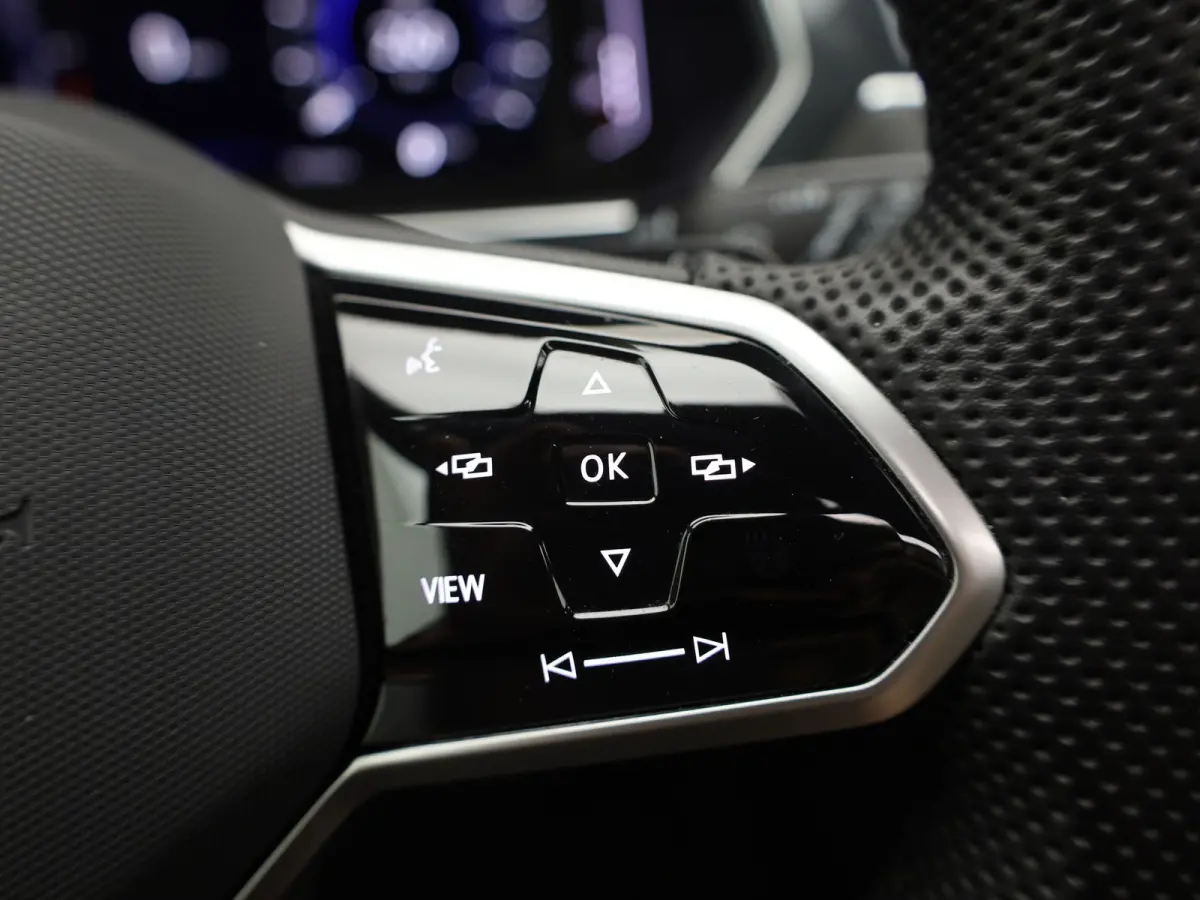 1.4 TSI eHybrid R-Line Business+ | 360 Camera | Panodak | 20'' | Keyless | Prijs Rijklaar!!