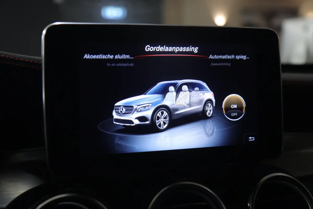 AMG 43 4MATIC PANODAK/LANEASSIST/LUCHT/MEM/SFEER/VOL