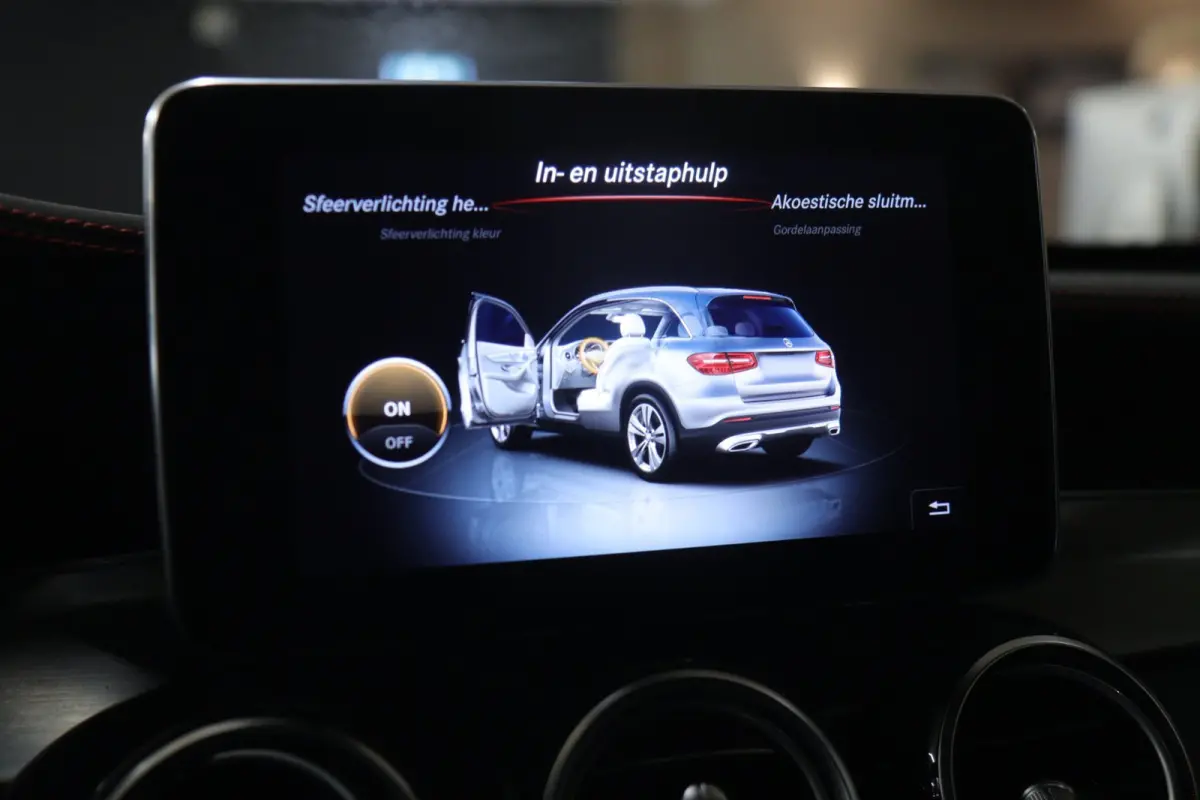 AMG 43 4MATIC PANODAK/LANEASSIST/LUCHT/MEM/SFEER/VOL