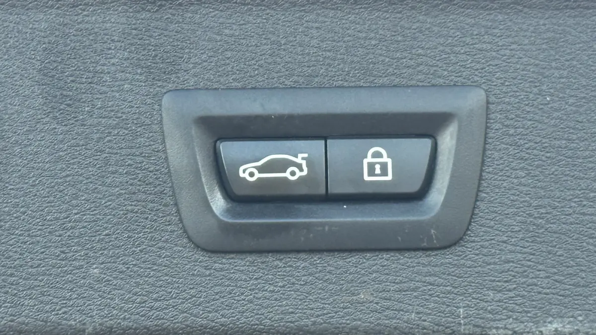 sDrive18i