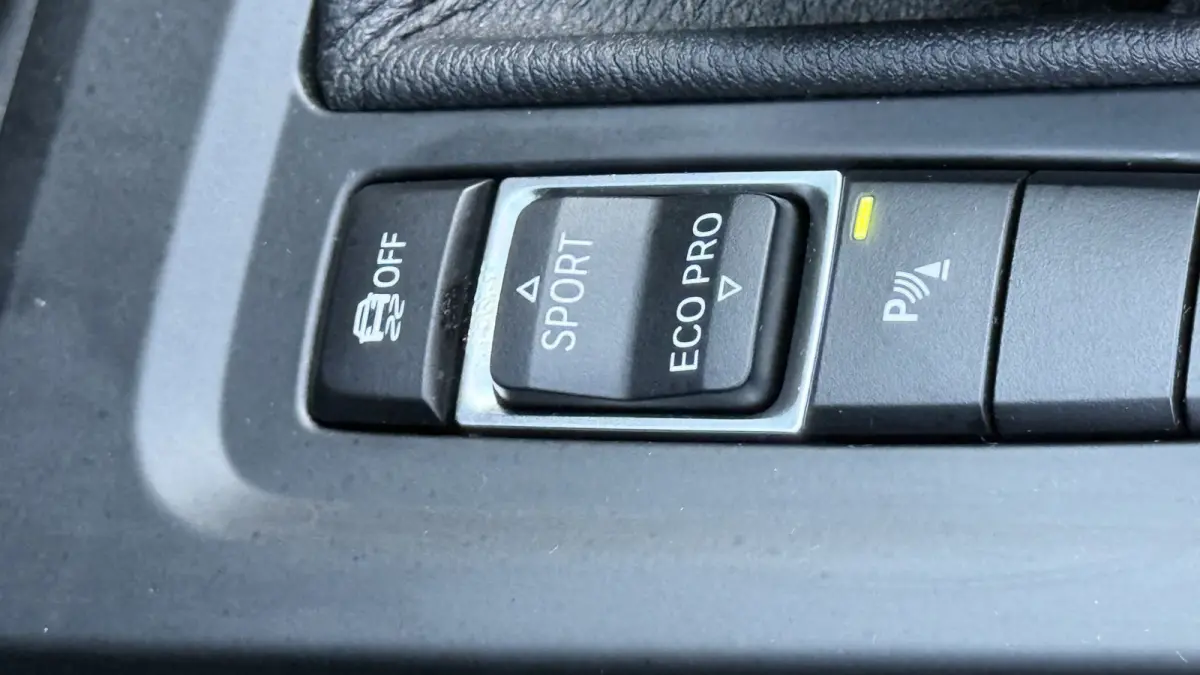 sDrive18i