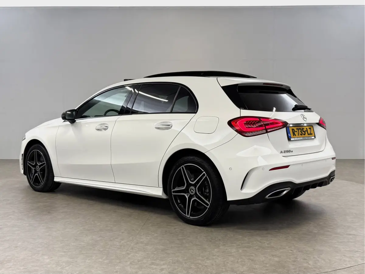 250 e AMG | Pano | Sfeer | Burmester | Camera | Virtual | Cruise | Keyless