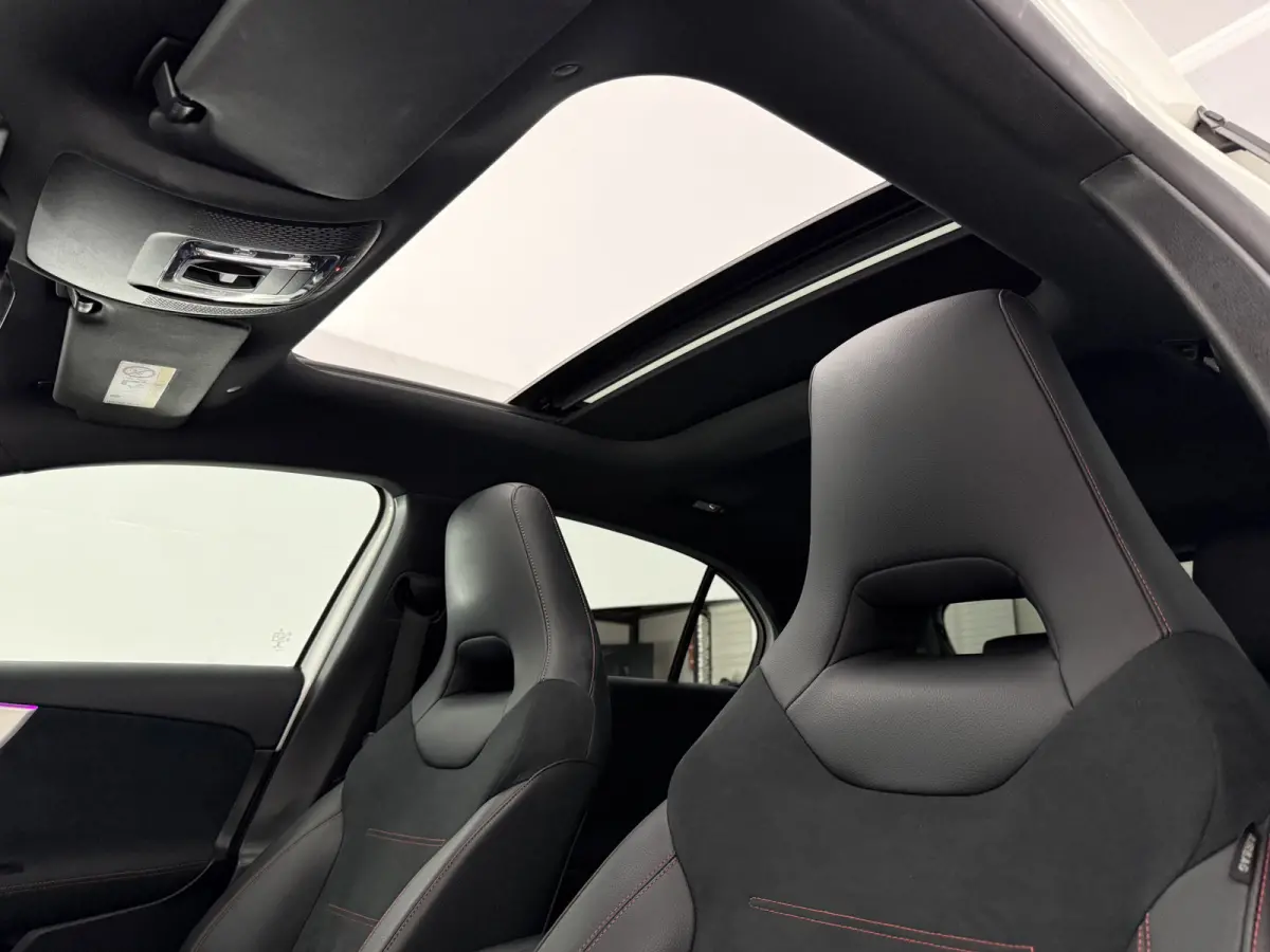250 e AMG | Pano | Sfeer | Burmester | Camera | Virtual | Cruise | Keyless