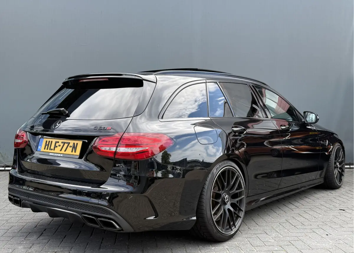 63-AMG BWJ 2017 | 476 PK | BURMESTER | PANO | ADAPT. CRUISE | AUTO PILOT | MULTIBEAM | HUD | MEMORY | DODE HOEK | VOL LEDER | CAM. | SPORTUITLAAT | VERLAAGD | STOELVERW. |