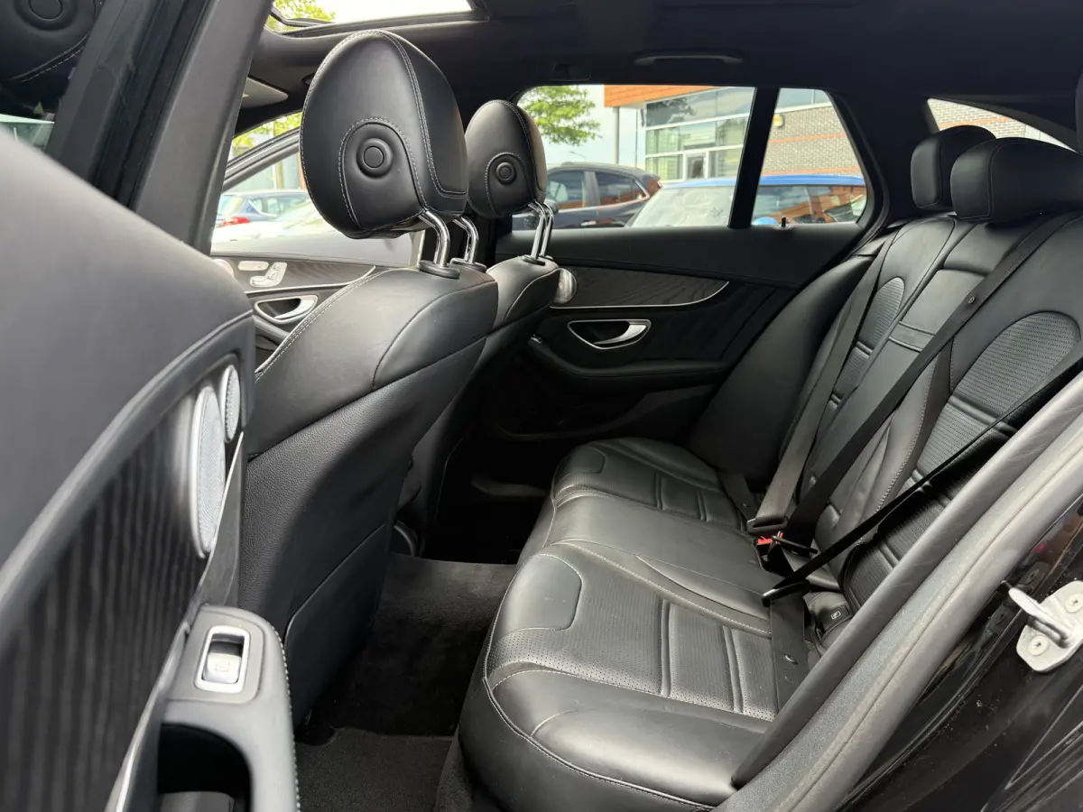 63-AMG BWJ 2017 | 476 PK | BURMESTER | PANO | ADAPT. CRUISE | AUTO PILOT | MULTIBEAM | HUD | MEMORY | DODE HOEK | VOL LEDER | CAM. | SPORTUITLAAT | VERLAAGD | STOELVERW. |