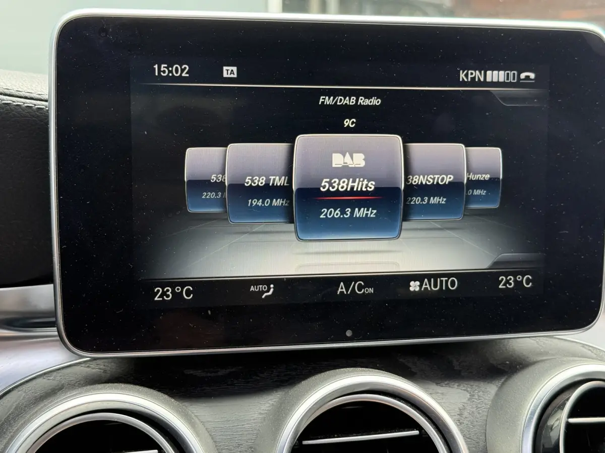 63-AMG BWJ 2017 | 476 PK | BURMESTER | PANO | ADAPT. CRUISE | AUTO PILOT | MULTIBEAM | HUD | MEMORY | DODE HOEK | VOL LEDER | CAM. | SPORTUITLAAT | VERLAAGD | STOELVERW. |