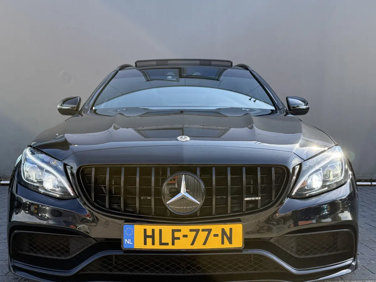 63-AMG BWJ 2017 | 476 PK | BURMESTER | PANO | ADAPT. CRUISE | AUTO PILOT | MULTIBEAM | HUD | MEMORY | DODE HOEK | VOL LEDER | CAM. | SPORTUITLAAT | VERLAAGD | STOELVERW. |