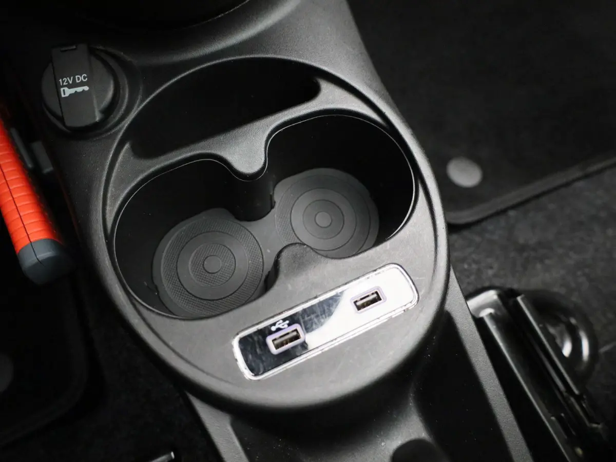 1.0 Hybrid Dolcevita | Panoramadak | Cruise Control | Airco |