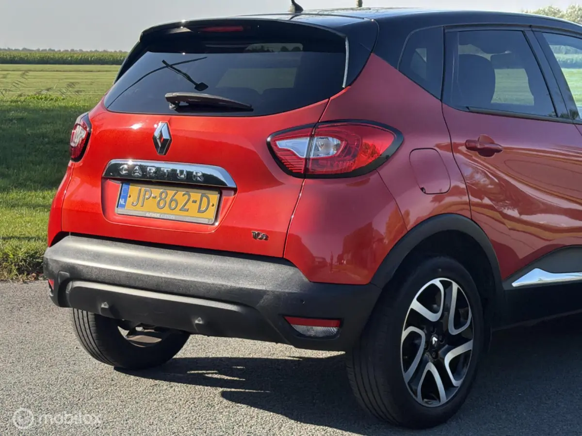 Captur TCe | |