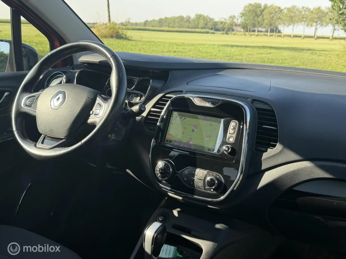 Captur TCe | |